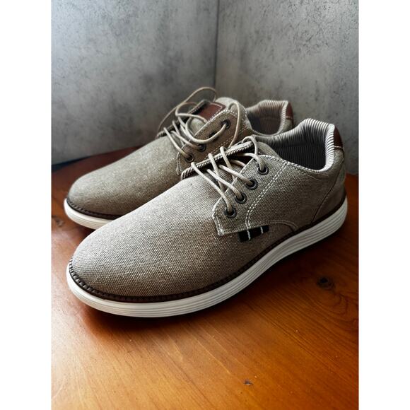 Akademiks Dayton Sneakers - Men's size 8 - Picture 1 of 7